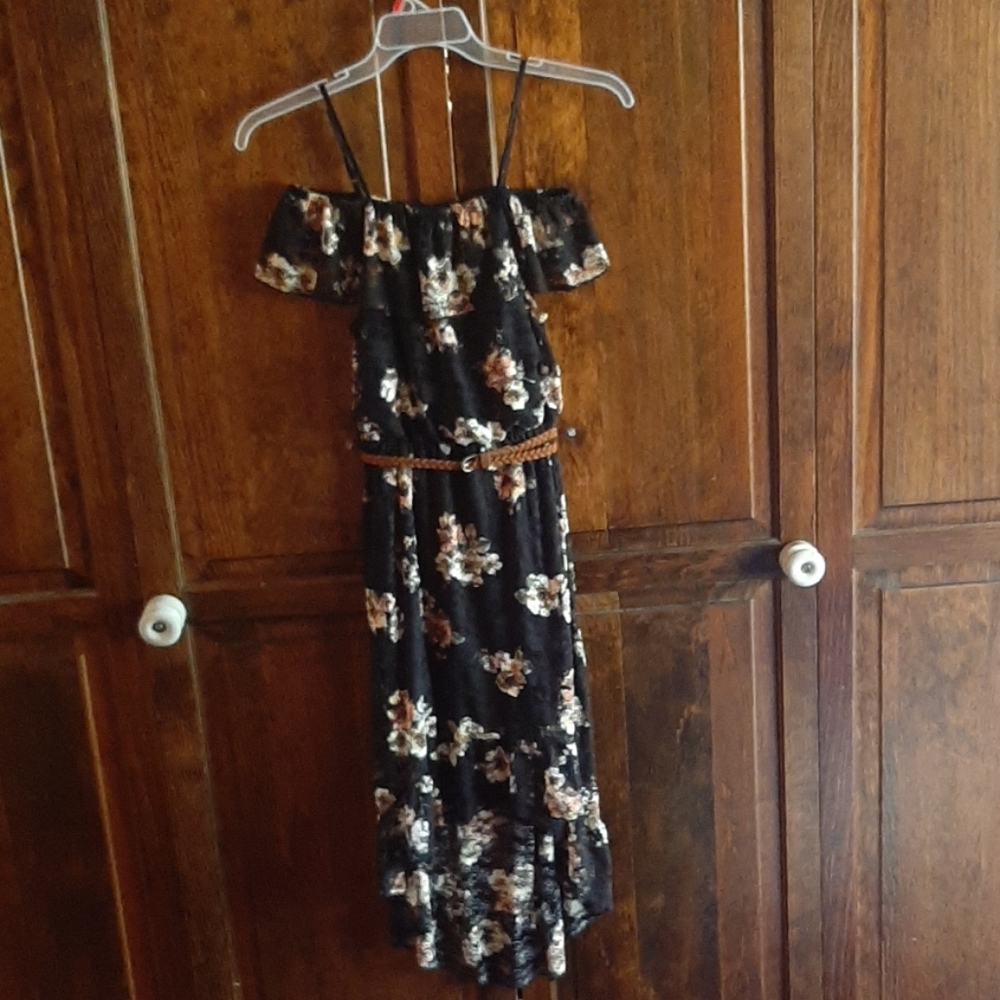 Beautiful floral maxi dress